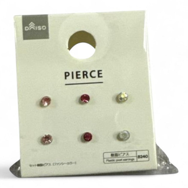 EAR PIERCE 3 PAIRS 240